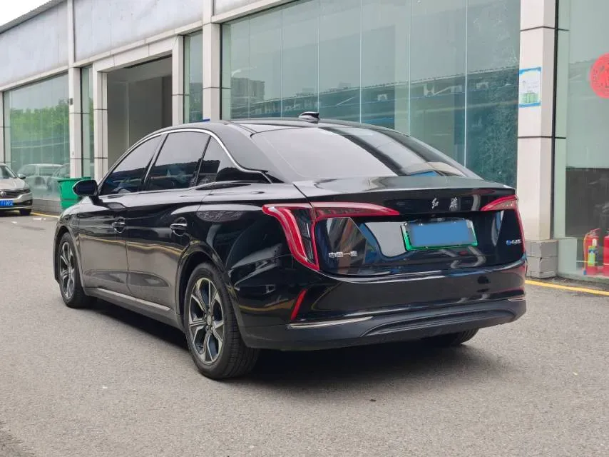 2024 HongQi E-QM5 BEV 60KWH,autocango,china used car exporter,china ev exporter,chinese used car exporter,chinese used ev exporter