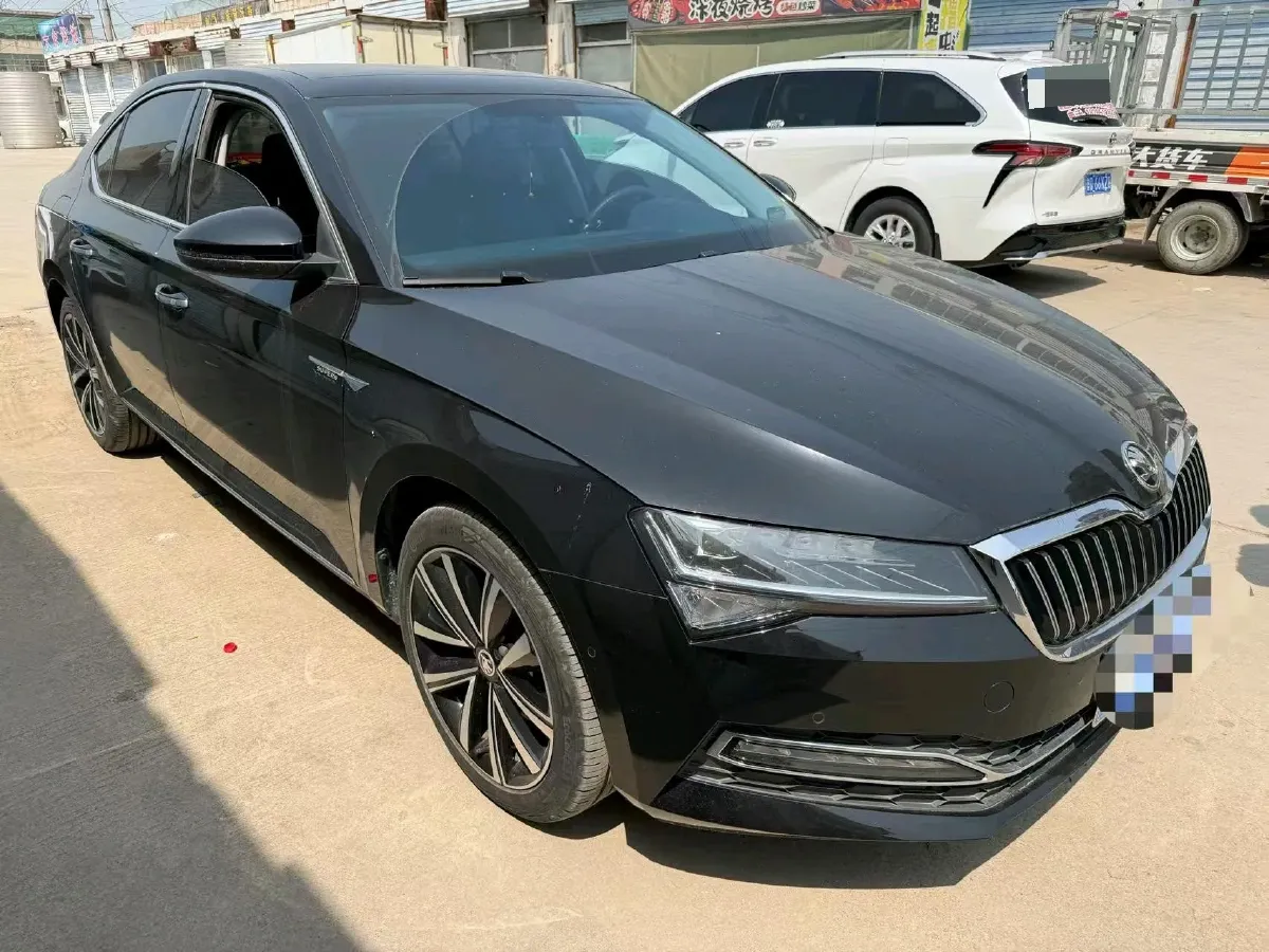 2023 Skoda Superb 1.4T 150HP L4 7DCT,autocango,china used car exporter,china ev exporter,chinese used car exporter,chinese used ev exporter