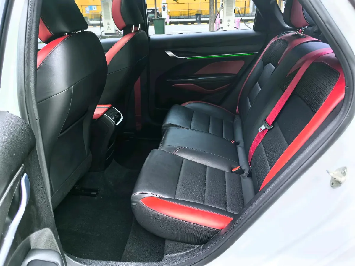 2021 Geely Binray 1.4T 141HP L4 CVT,autocango,china used car exporter,china ev exporter,chinese used car exporter,chinese used ev exporter