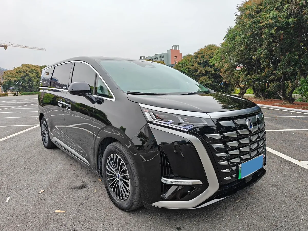 2023 Denza D9 1.5T 139HP L4 E-CVT PHEV 20.39KWH,autocango,china used car exporter,china ev exporter,chinese used car exporter,chinese used ev exporter