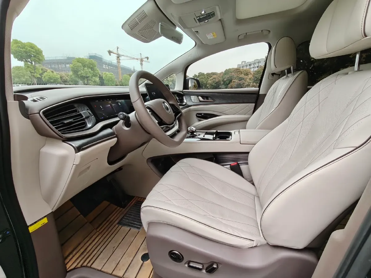 2023 Denza D9 1.5T 139HP L4 E-CVT PHEV 20.39KWH,autocango,china used car exporter,china ev exporter,chinese used car exporter,chinese used ev exporter