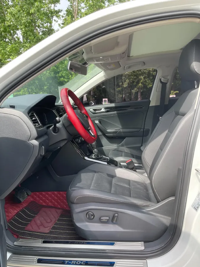 2022 Volkswagen T-Roc 1.4T 150HP L4 7DCT,autocango,china used car exporter,china ev exporter,chinese used car exporter,chinese used ev exporter