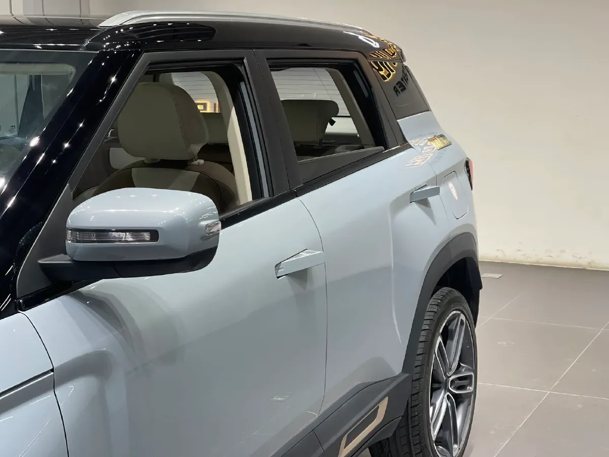 2020 Geely ICON 1.5T 177HP L3 7DCT,autocango,china used car exporter,china ev exporter,chinese used car exporter,chinese used ev exporter