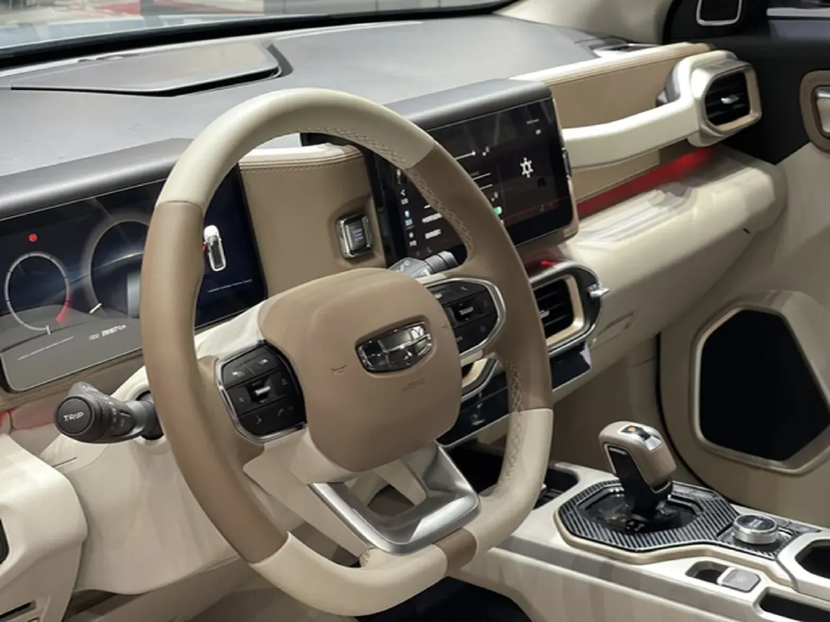 2020 Geely ICON 1.5T 177HP L3 7DCT,autocango,china used car exporter,china ev exporter,chinese used car exporter,chinese used ev exporter