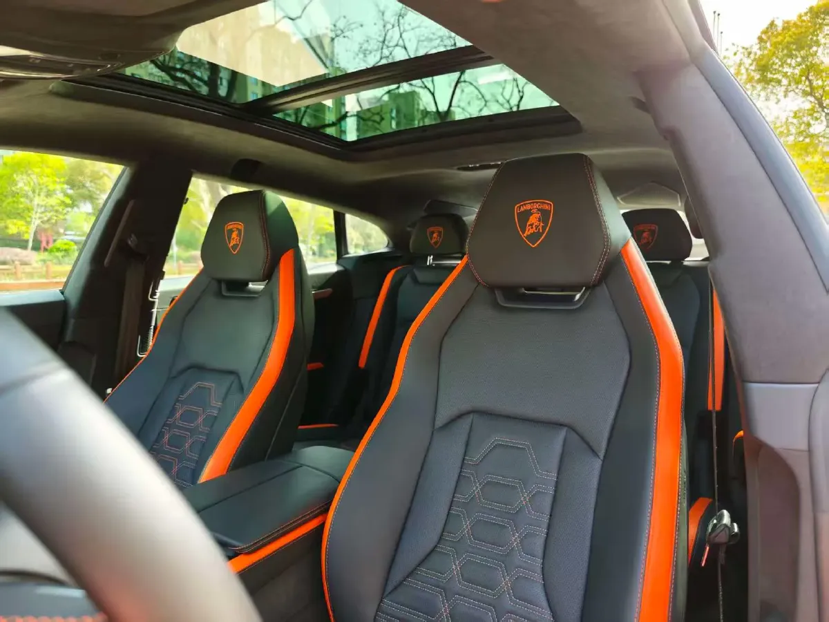 2025 Lamborghini Urus SE 4.0T 620HP V8 8AT PHEV,autocango,china used car exporter,china ev exporter,chinese used car exporter,chinese used ev exporter