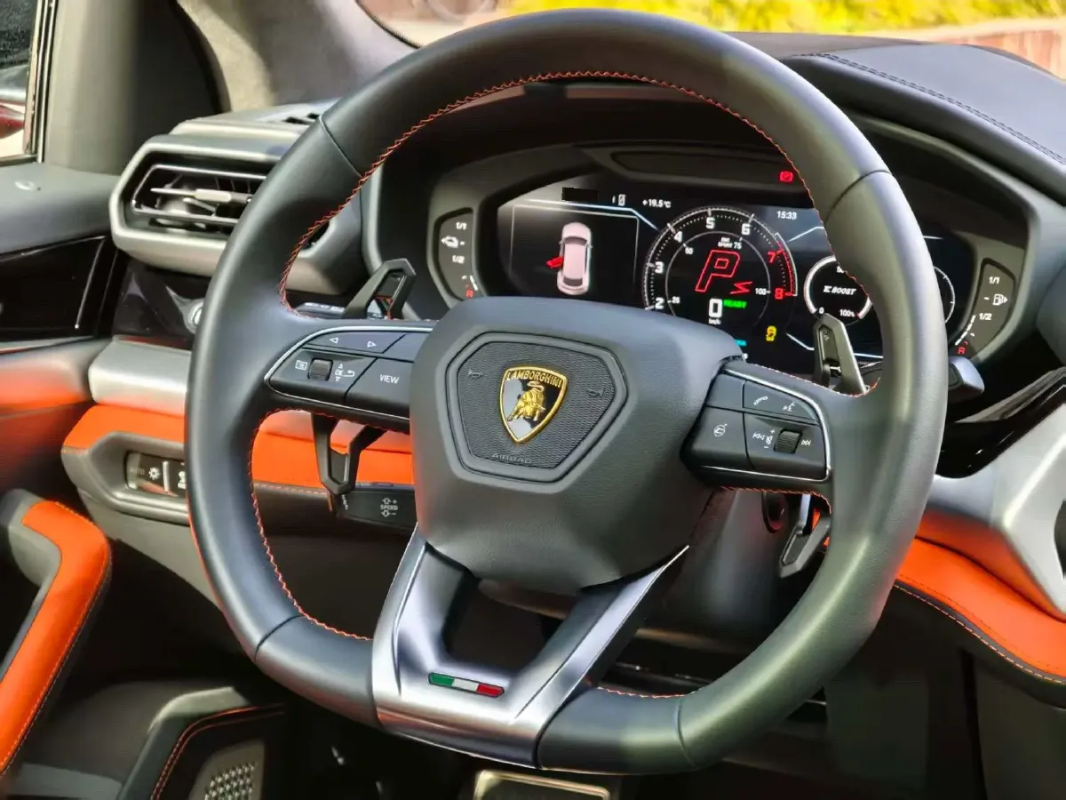 2025 Lamborghini Urus SE 4.0T 620HP V8 8AT PHEV,autocango,china used car exporter,china ev exporter,chinese used car exporter,chinese used ev exporter