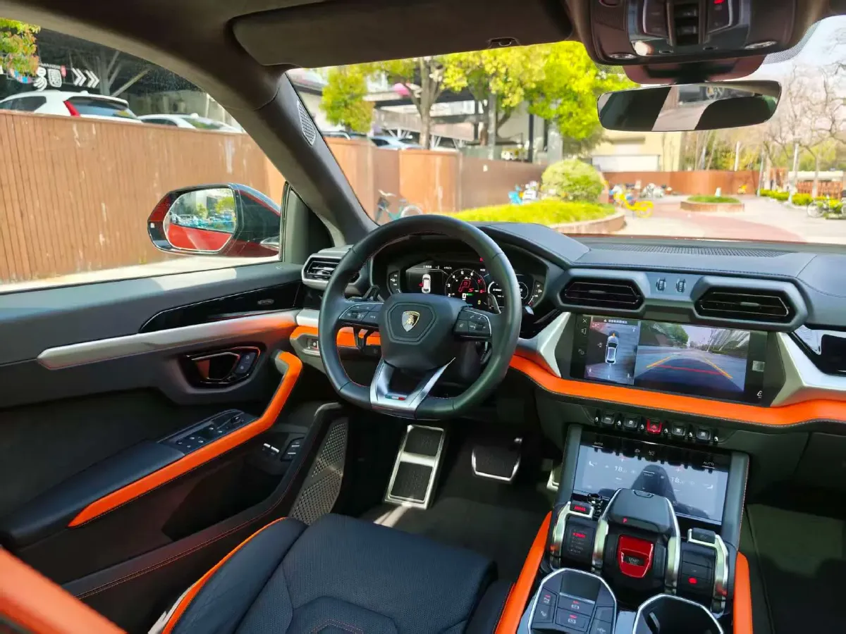 2025 Lamborghini Urus SE 4.0T 620HP V8 8AT PHEV,autocango,china used car exporter,china ev exporter,chinese used car exporter,chinese used ev exporter