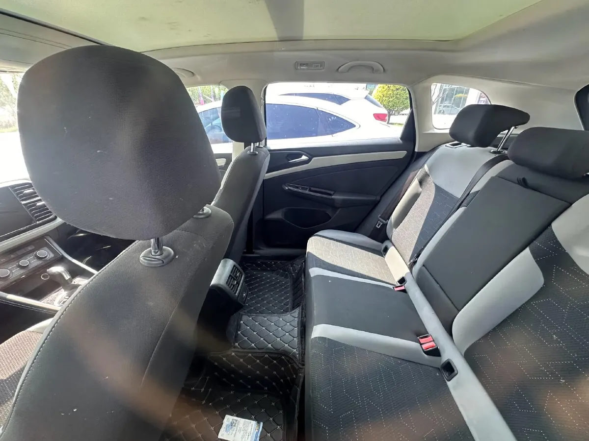 2023 Jetta VS7 1.4T 150HP L4 6AT,autocango,china used car exporter,china ev exporter,chinese used car exporter,chinese used ev exporter