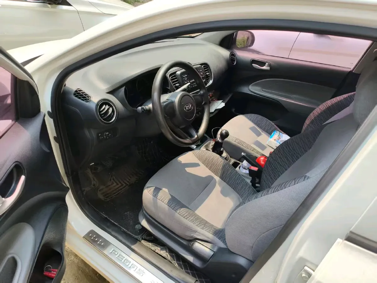 2017 Kia Pegas 1.4L 95HP L4 5MT,autocango,china used car exporter,china ev exporter,chinese used car exporter,chinese used ev exporter