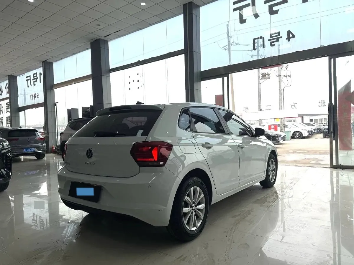 2023 Volkswagen Polo 1.5L 113HP L4 6AT,autocango,china used car exporter,china ev exporter,chinese used car exporter,chinese used ev exporter