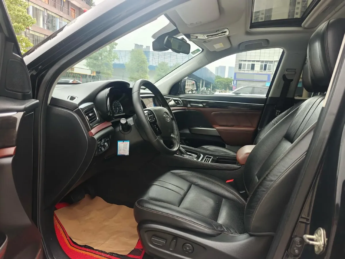 2017 GAC Trumpchi GS8 2.0T 201HP L4 6AT,autocango,china used car exporter,china ev exporter,chinese used car exporter,chinese used ev exporter