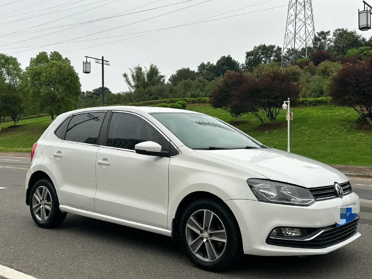 2016 Volkswagen Polo 1.6L 110HP L4 6AT,autocango,china used car exporter,china ev exporter,chinese used car exporter,chinese used ev exporter