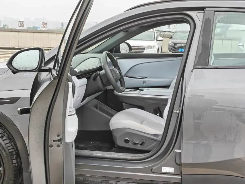 2024 MAXUS DaJia 5 BEV 61.1KWH,autocango,china used car exporter,china ev exporter,chinese used car exporter,chinese used ev exporter