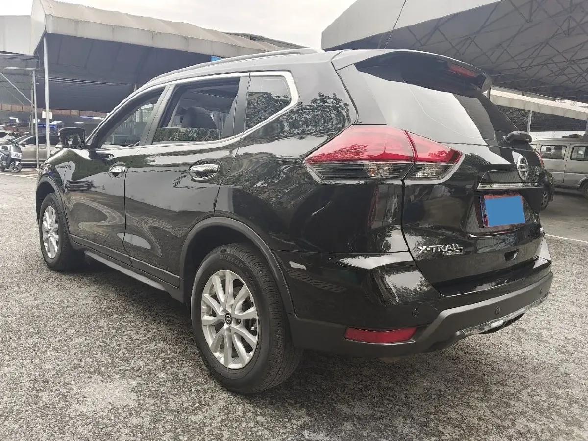 2022 Nissan X-Trail 2.0L 151HP L4 CVT,autocango,china used car exporter,china ev exporter,chinese used car exporter,chinese used ev exporter