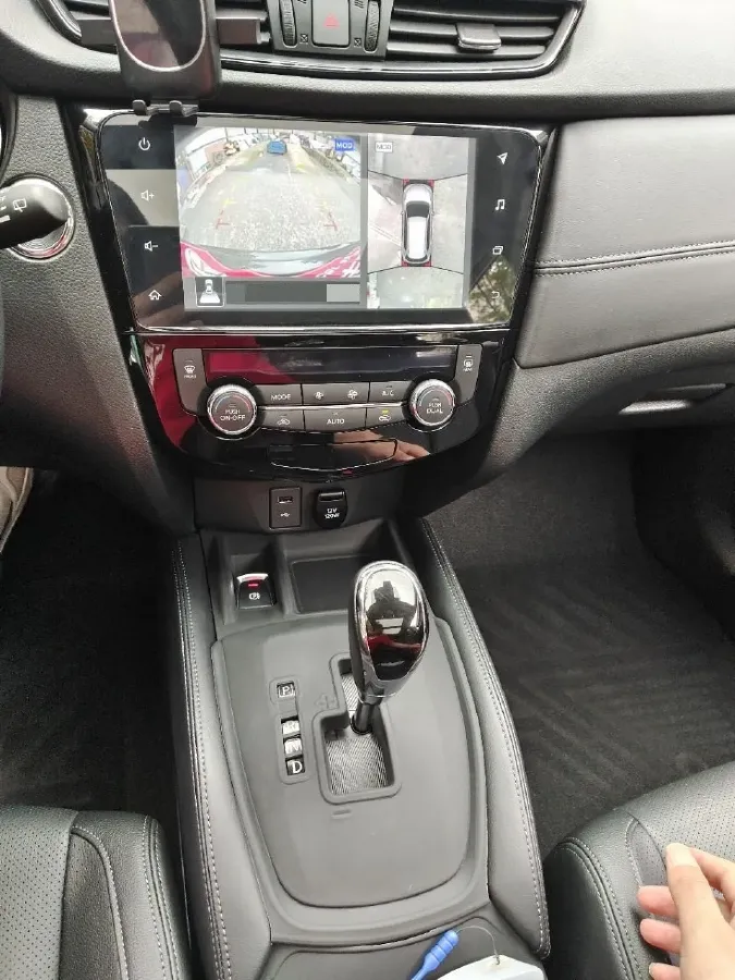 2022 Nissan X-Trail 2.0L 151HP L4 CVT,autocango,china used car exporter,china ev exporter,chinese used car exporter,chinese used ev exporter