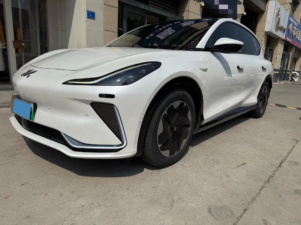 2023 IM LS7 BEV 90KWH,autocango,china used car exporter,china ev exporter,chinese used car exporter,chinese used ev exporter