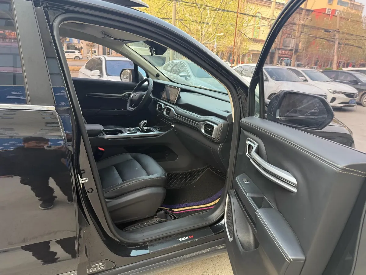 2020 Geely Okavango 1.8T 184HP L4 7DCT,autocango,china used car exporter,china ev exporter,chinese used car exporter,chinese used ev exporter