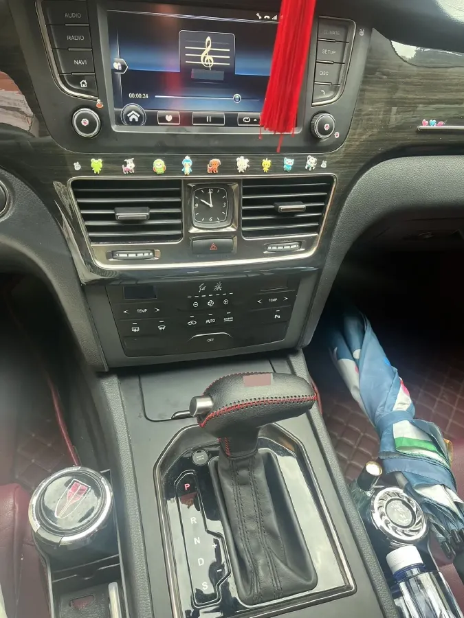 2017 HongQi H7 1.8T 188HP L4 6AT,autocango,china used car exporter,china ev exporter,chinese used car exporter,chinese used ev exporter