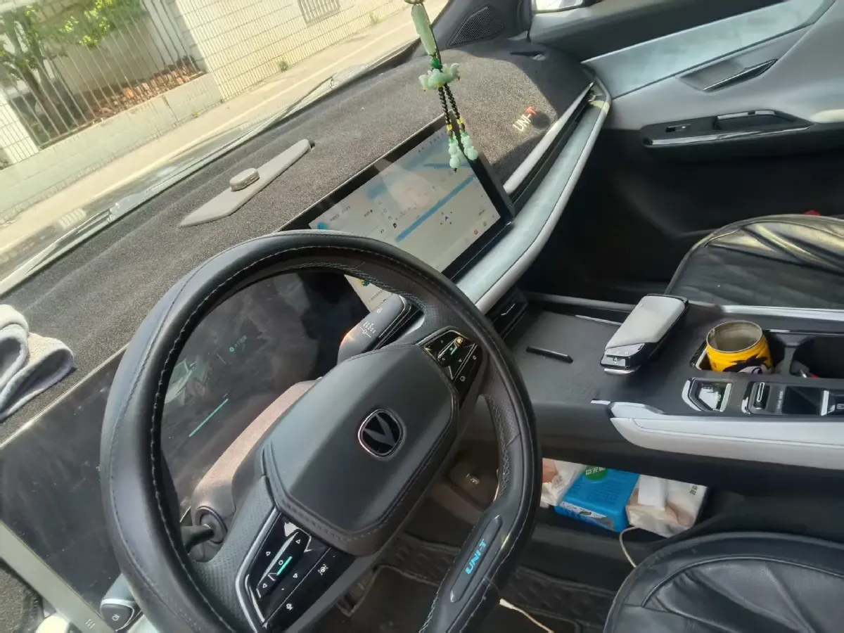 2023 ChangAn UNI-T 1.5T 188HP L4 7DCT,autocango,china used car exporter,china ev exporter,chinese used car exporter,chinese used ev exporter