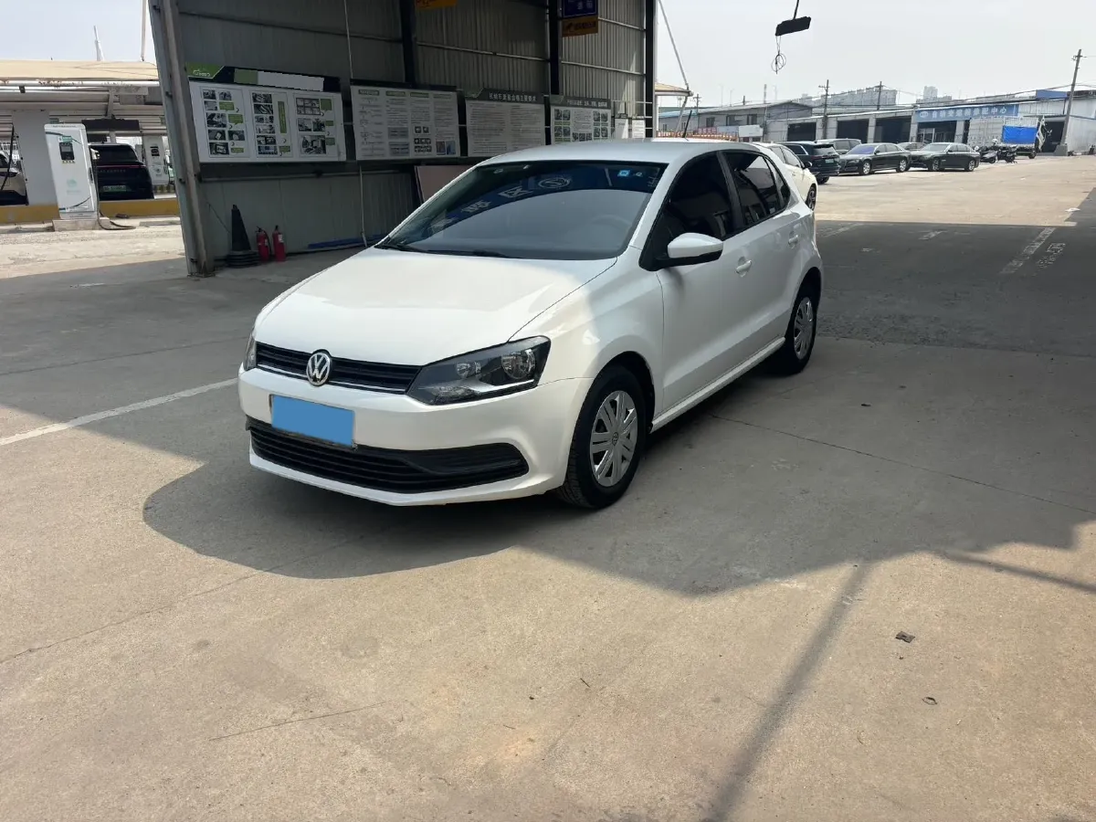 2016 Volkswagen Polo 1.4L 90HP L4 6AT,autocango,china used car exporter,china ev exporter,chinese used car exporter,chinese used ev exporter