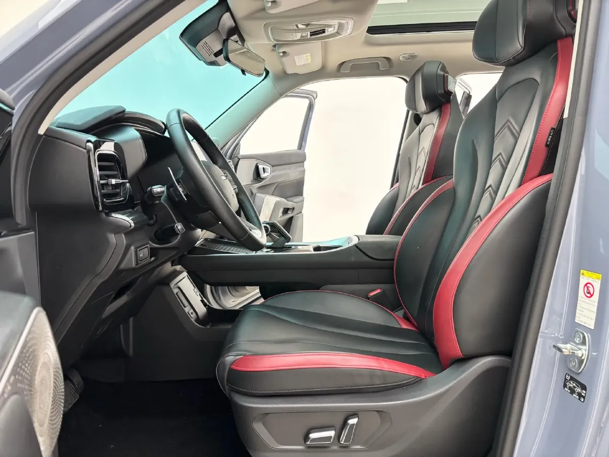 2022 MAXUS D60 1.5T 169HP L4 7DCT,autocango,china used car exporter,china ev exporter,chinese used car exporter,chinese used ev exporter