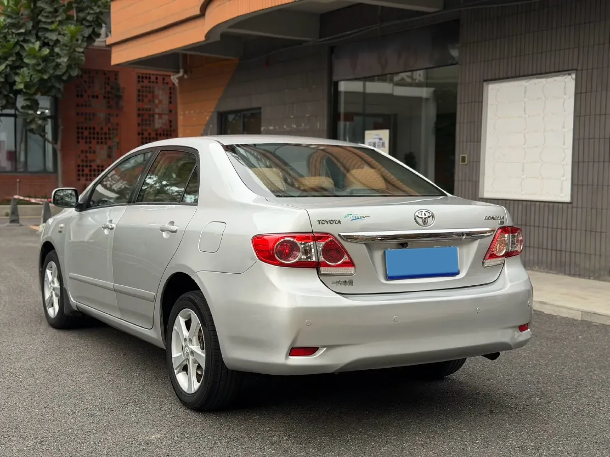2011 Toyota Corolla 1.8L 140HP L4 CVT,autocango,china used car exporter,china ev exporter,chinese used car exporter,chinese used ev exporter
