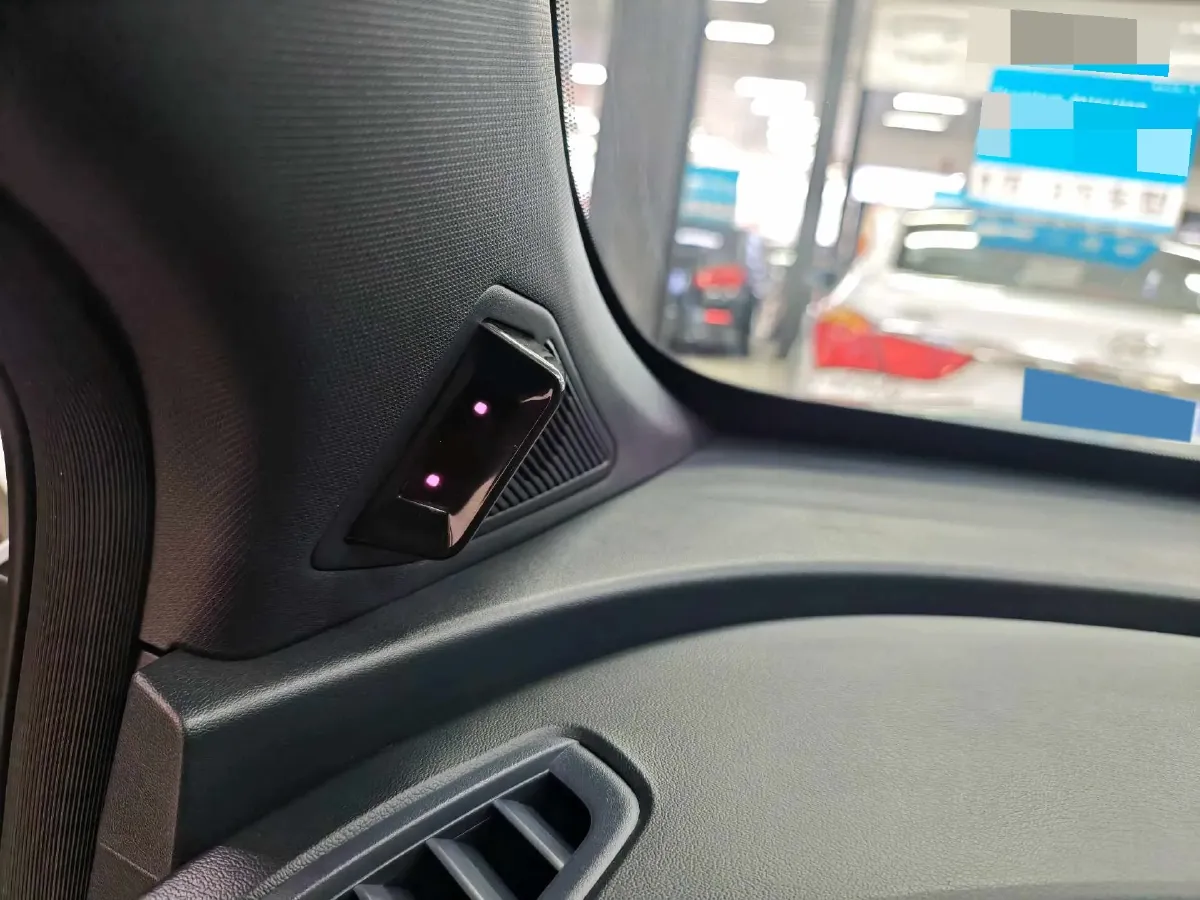 2020 ChangAn UNI-T 1.5T 180HP L4 7DCT,autocango,china used car exporter,china ev exporter,chinese used car exporter,chinese used ev exporter