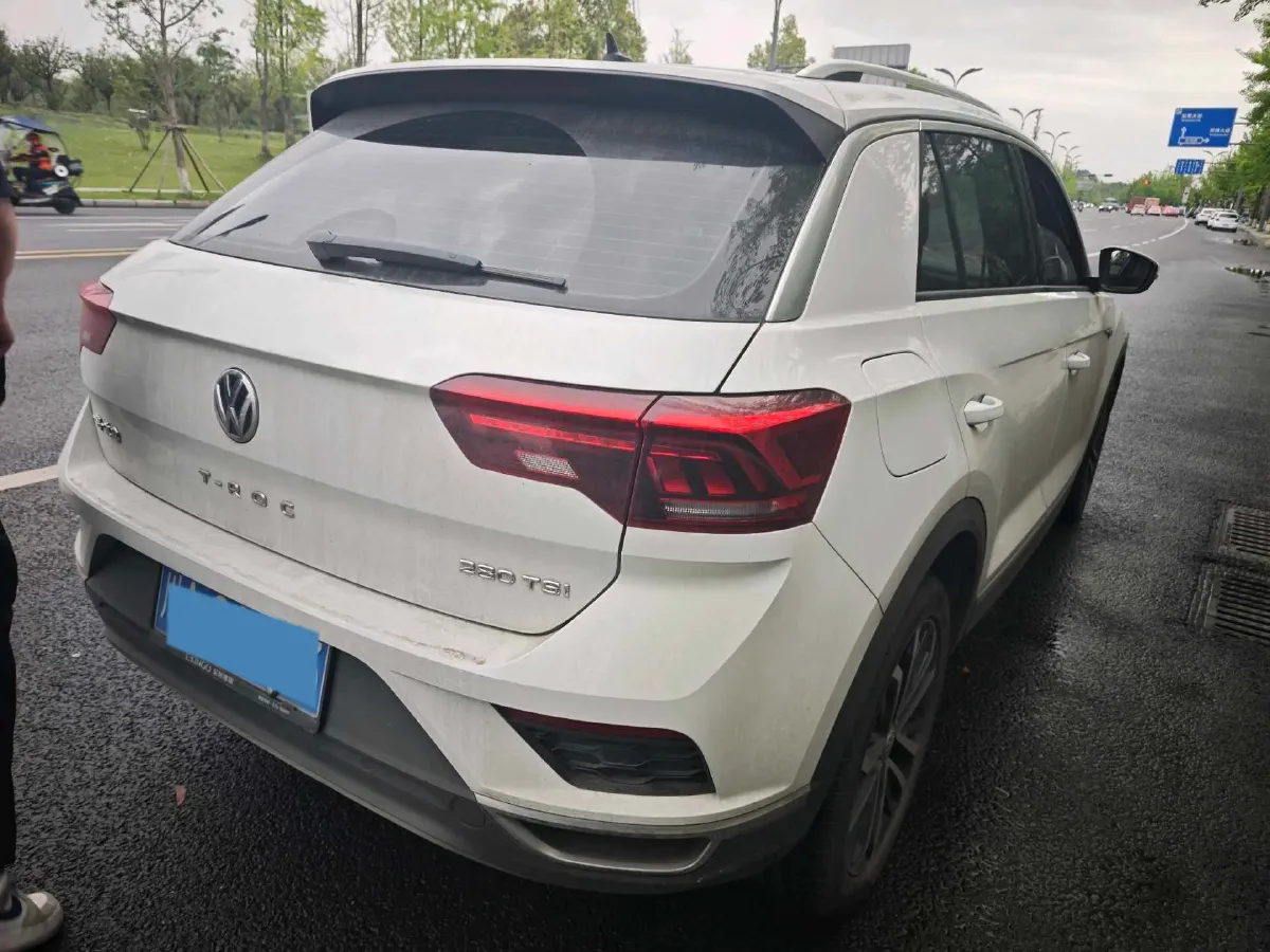 2020 Volkswagen T-Roc 1.4T 150HP L4 7DCT,autocango,china used car exporter,china ev exporter,chinese used car exporter,chinese used ev exporter