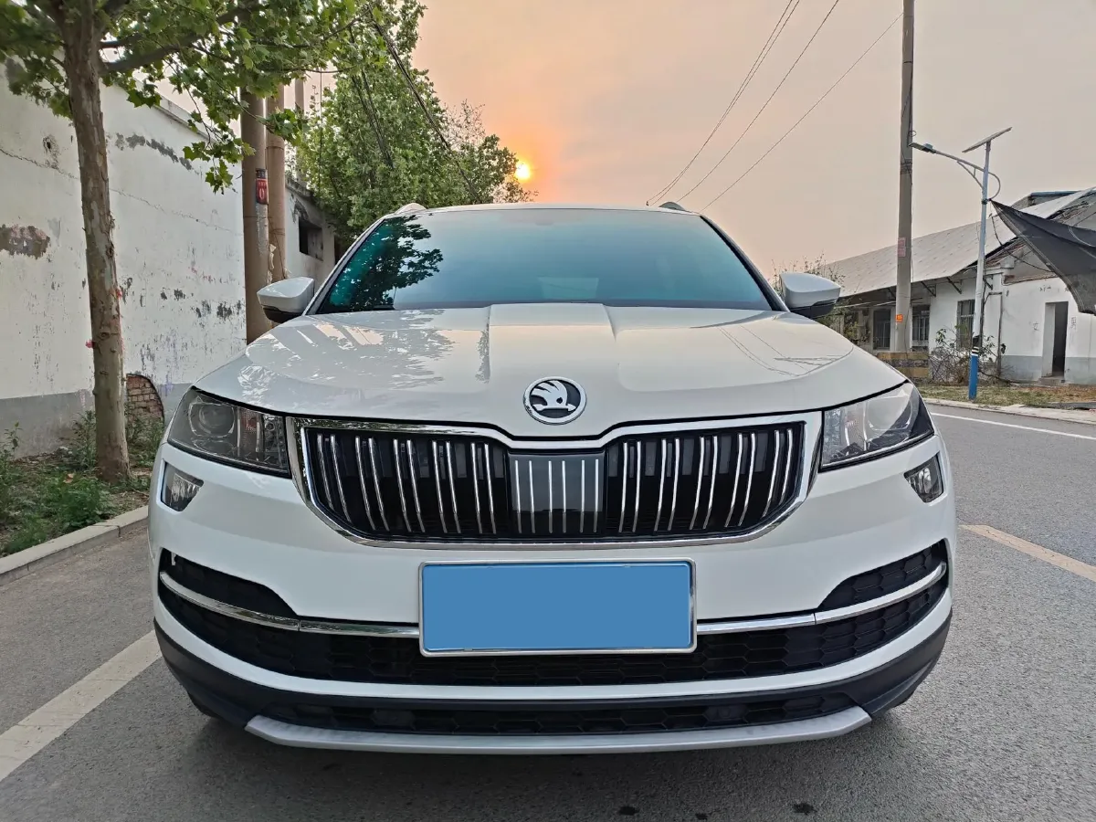 2019 Skoda Octavia 1.4T 150HP L4 7DCT,autocango,china used car exporter,china ev exporter,chinese used car exporter,chinese used ev exporter
