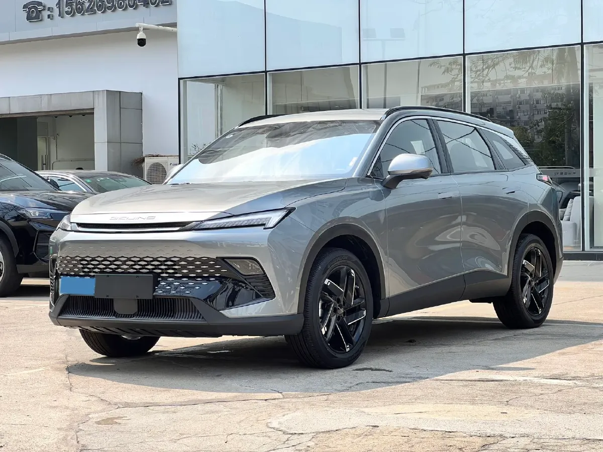 2023 BeiJing Auto Rubik 1.5T 188HP L4 7DCT,autocango,china used car exporter,china ev exporter,chinese used car exporter,chinese used ev exporter
