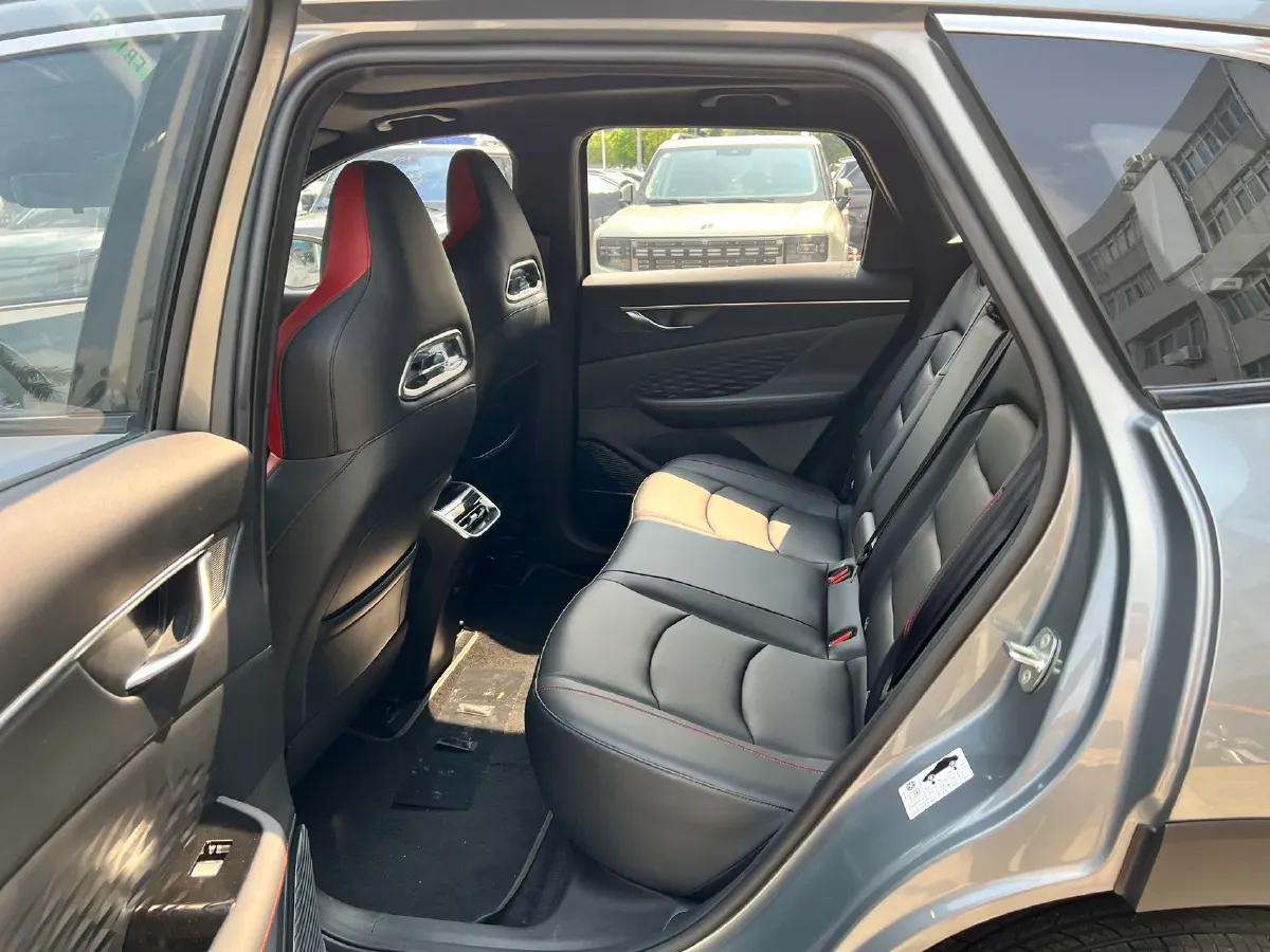 2023 BeiJing Auto Rubik 1.5T 188HP L4 7DCT,autocango,china used car exporter,china ev exporter,chinese used car exporter,chinese used ev exporter