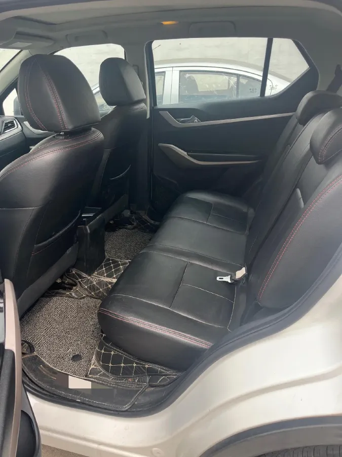 2018 HaiMa S5 Young Edition 1.6L 122HP L4 5MT,autocango,china used car exporter,china ev exporter,chinese used car exporter,chinese used ev exporter