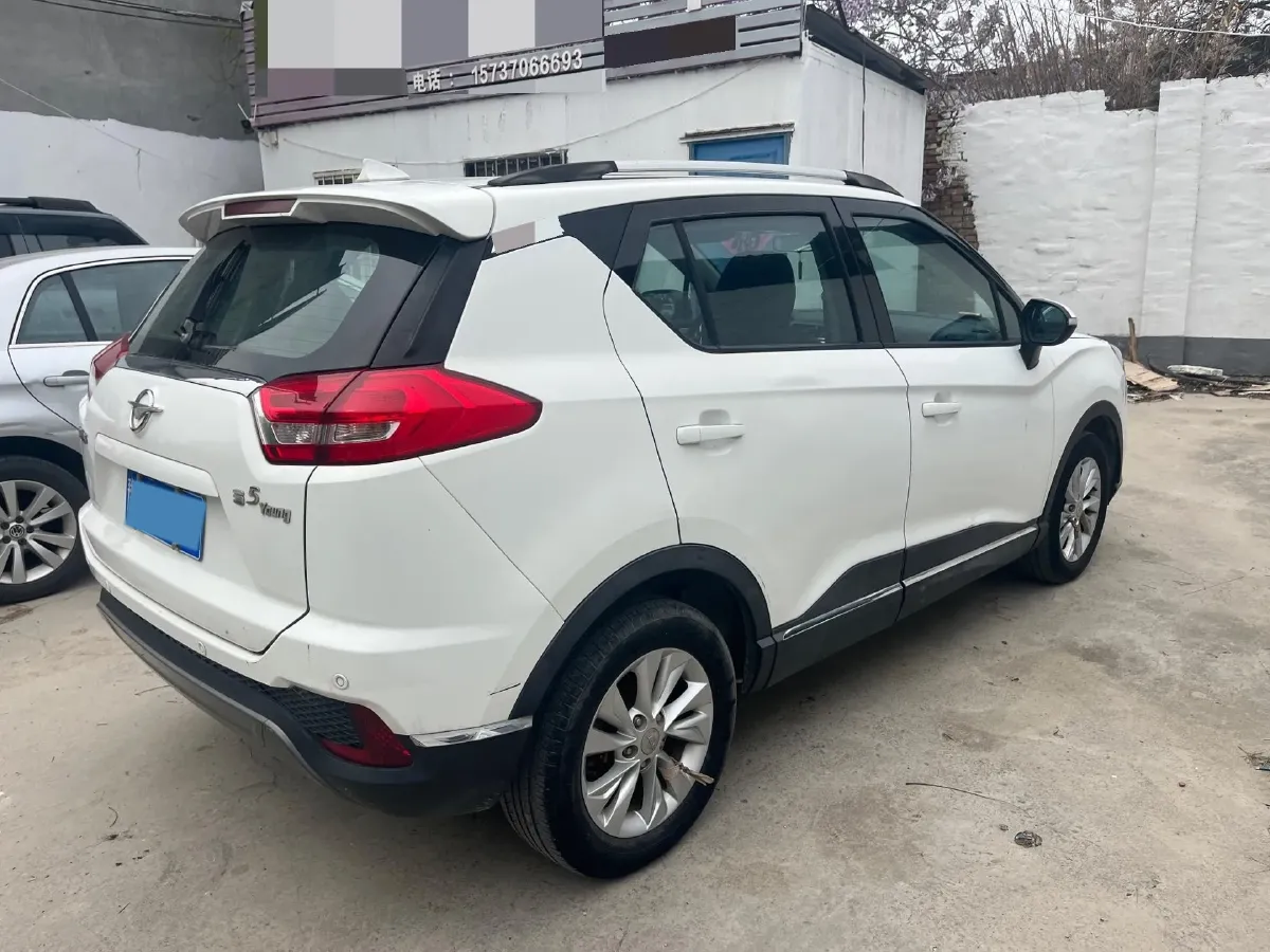 2018 HaiMa S5 Young Edition 1.6L 122HP L4 5MT,autocango,china used car exporter,china ev exporter,chinese used car exporter,chinese used ev exporter