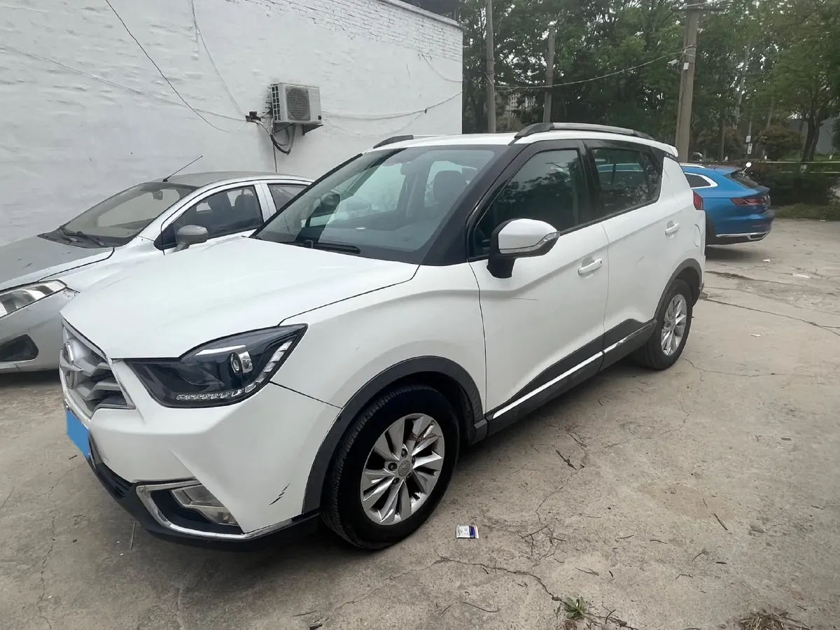 2018 HaiMa S5 Young Edition 1.6L 122HP L4 5MT,autocango,china used car exporter,china ev exporter,chinese used car exporter,chinese used ev exporter