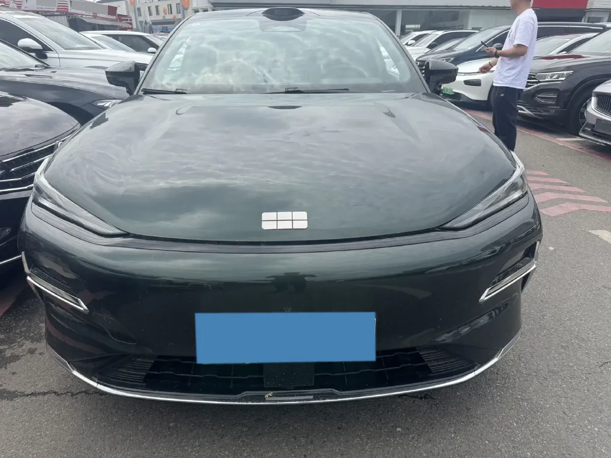 2025 Geely Galaxy Starshine 8 1.5T 163HP L4 3DHT PHEV 27.69KWH,autocango,china used car exporter,china ev exporter,chinese used car exporter,chinese used ev exporter