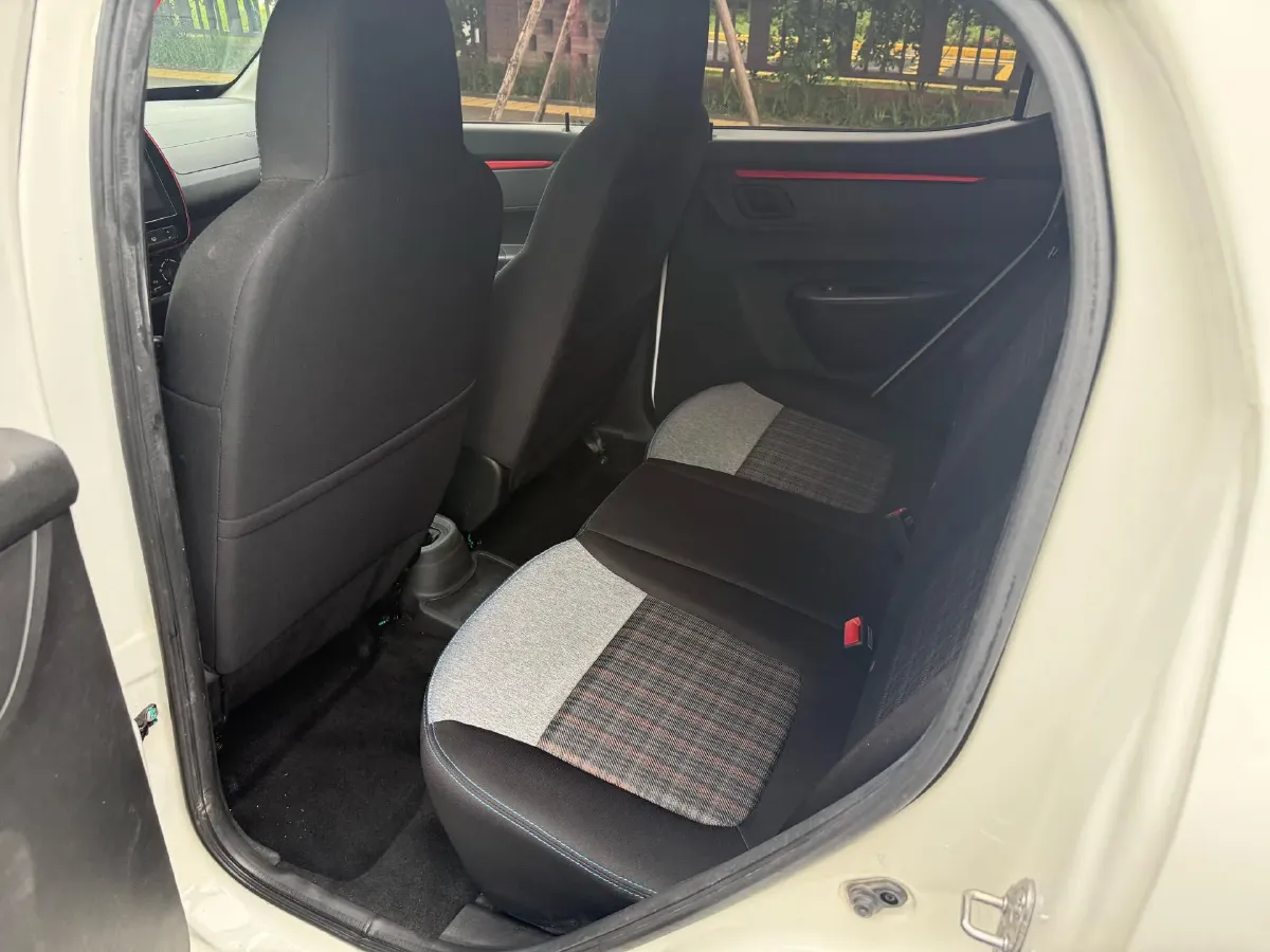 2022 DongFeng eπ BOX BEV 15.974KWH,autocango,china used car exporter,china ev exporter,chinese used car exporter,chinese used ev exporter