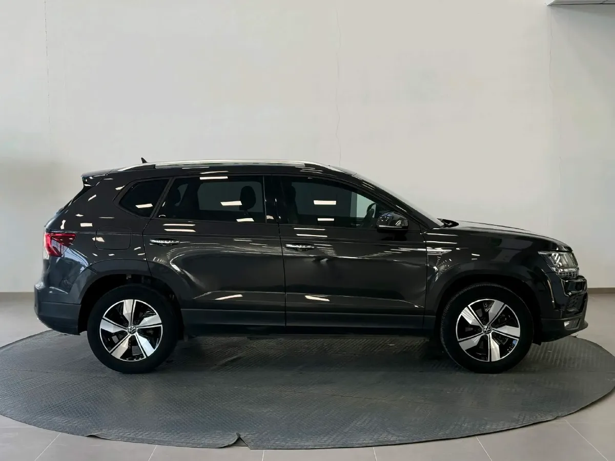 2021 Volkswagen Tharu 1.4T 150HP L4 7DCT,autocango,china used car exporter,china ev exporter,chinese used car exporter,chinese used ev exporter