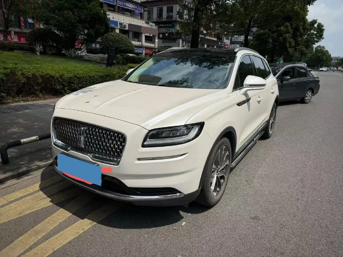 2021 Lincoln Nautilus 2.0T 245HP L4 8AT,autocango,china used car exporter,china ev exporter,chinese used car exporter,chinese used ev exporter