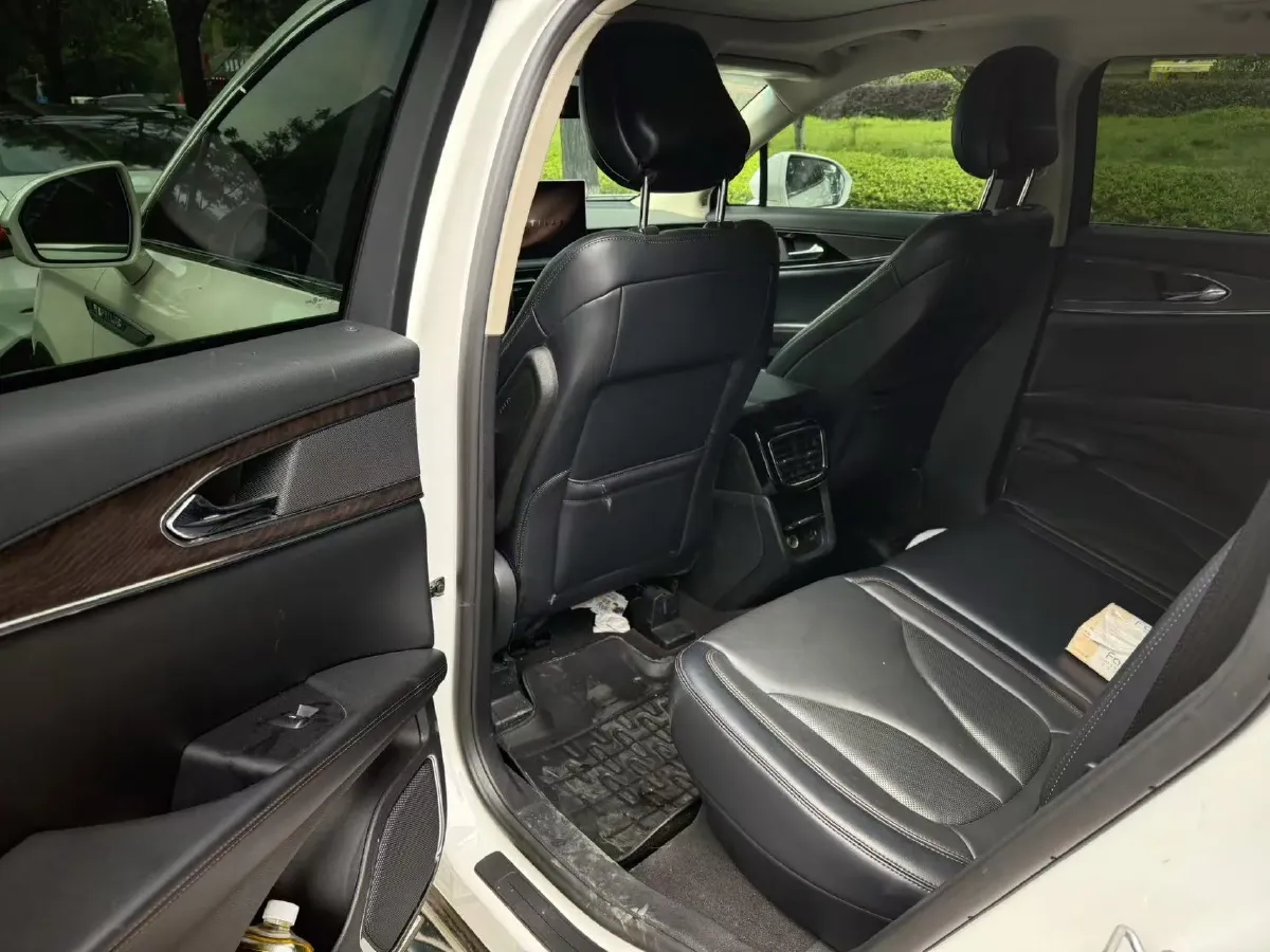 2021 Lincoln Nautilus 2.0T 245HP L4 8AT,autocango,china used car exporter,china ev exporter,chinese used car exporter,chinese used ev exporter