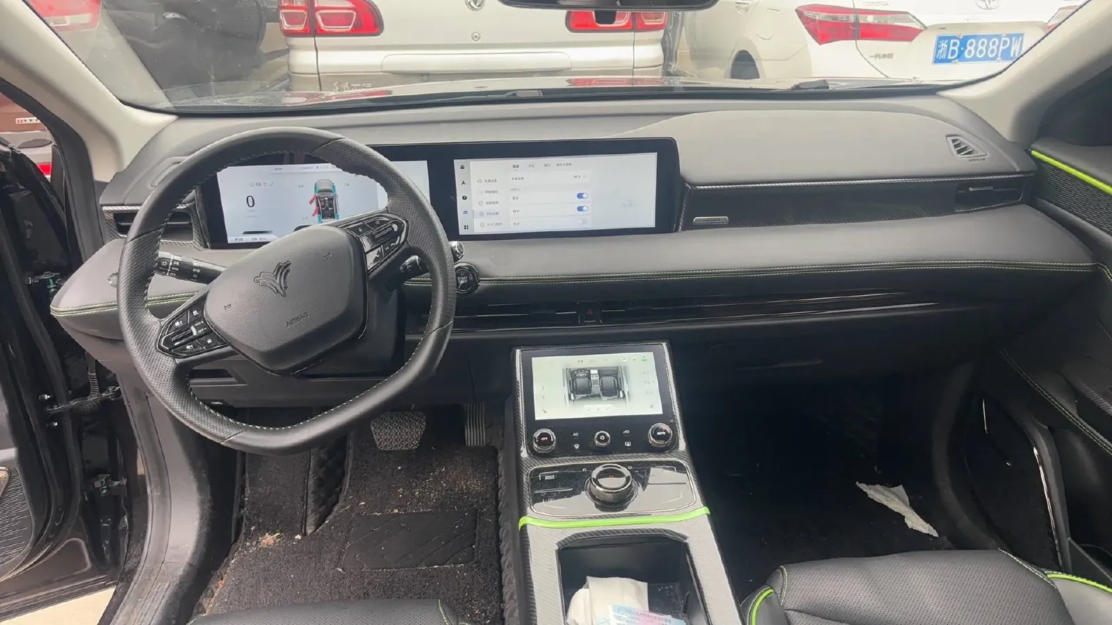 2022 Neta U BEV 81.57KWH,autocango,china used car exporter,china ev exporter,chinese used car exporter,chinese used ev exporter