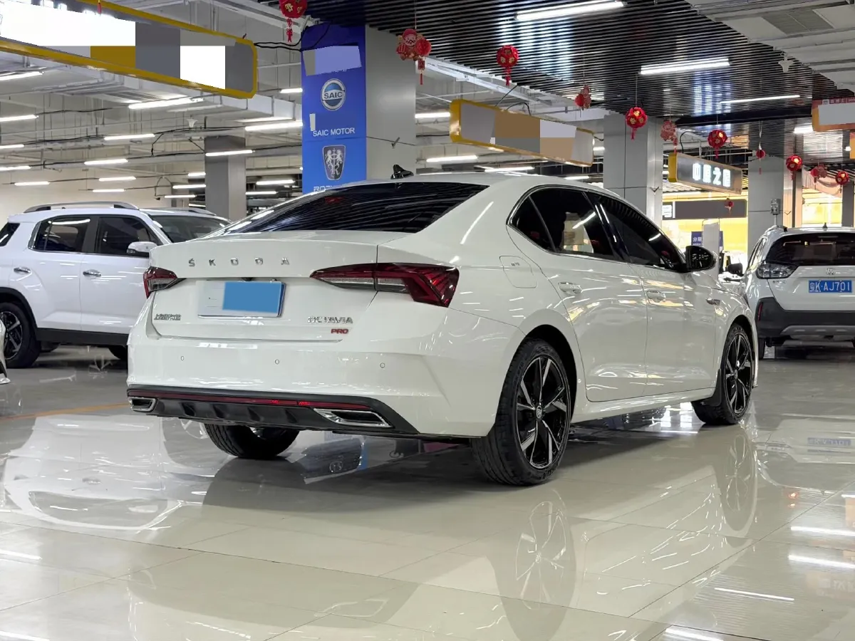 2022 Skoda Octavia 1.4T 150HP L4 7DCT,autocango,china used car exporter,china ev exporter,chinese used car exporter,chinese used ev exporter