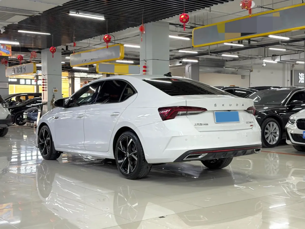 2022 Skoda Octavia 1.4T 150HP L4 7DCT,autocango,china used car exporter,china ev exporter,chinese used car exporter,chinese used ev exporter