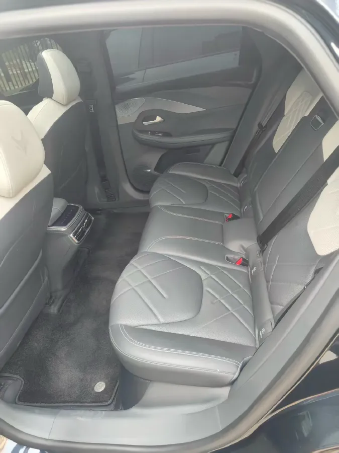 2025 ARCFOX αS6 BEV,autocango,china used car exporter,china ev exporter,chinese used car exporter,chinese used ev exporter