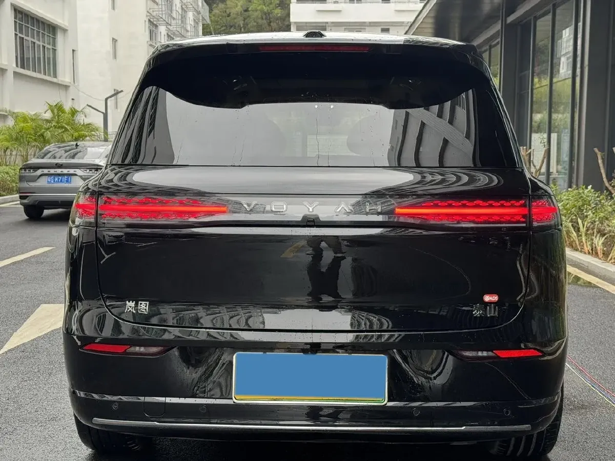 2026 Voyah 9L 1.5T 150HP L4 PHEV,autocango,china used car exporter,china ev exporter,chinese used car exporter,chinese used ev exporter