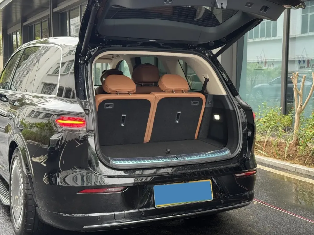 2026 Voyah 9L 1.5T 150HP L4 PHEV,autocango,china used car exporter,china ev exporter,chinese used car exporter,chinese used ev exporter