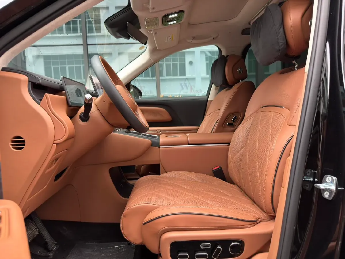 2026 Voyah 9L 1.5T 150HP L4 PHEV,autocango,china used car exporter,china ev exporter,chinese used car exporter,chinese used ev exporter