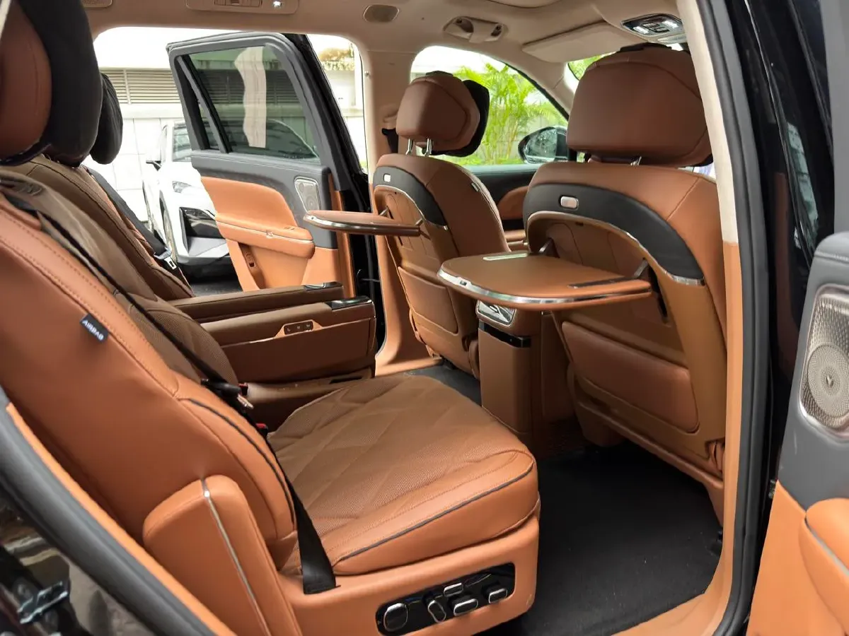 2026 Voyah 9L 1.5T 150HP L4 PHEV,autocango,china used car exporter,china ev exporter,chinese used car exporter,chinese used ev exporter