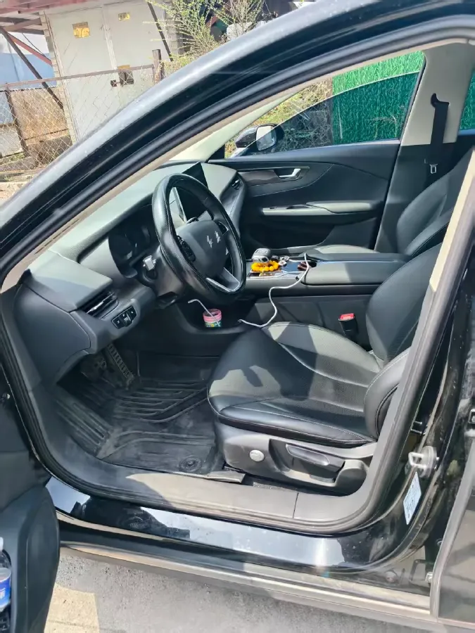 2022 HongQi E-QM5 BEV 54KWH,autocango,china used car exporter,china ev exporter,chinese used car exporter,chinese used ev exporter