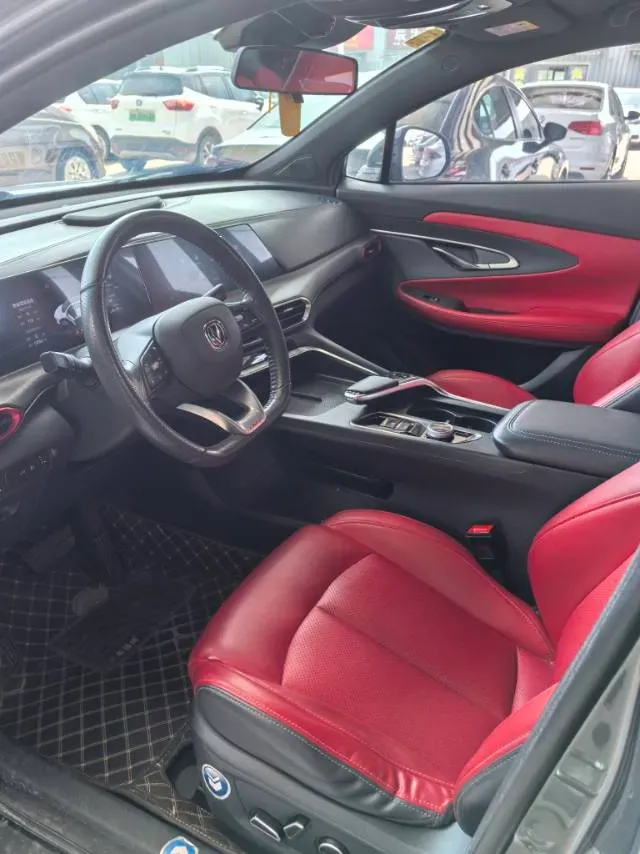 2020 ChangAn UNI-T 1.5T 180HP L4 7DCT,autocango,china used car exporter,china ev exporter,chinese used car exporter,chinese used ev exporter