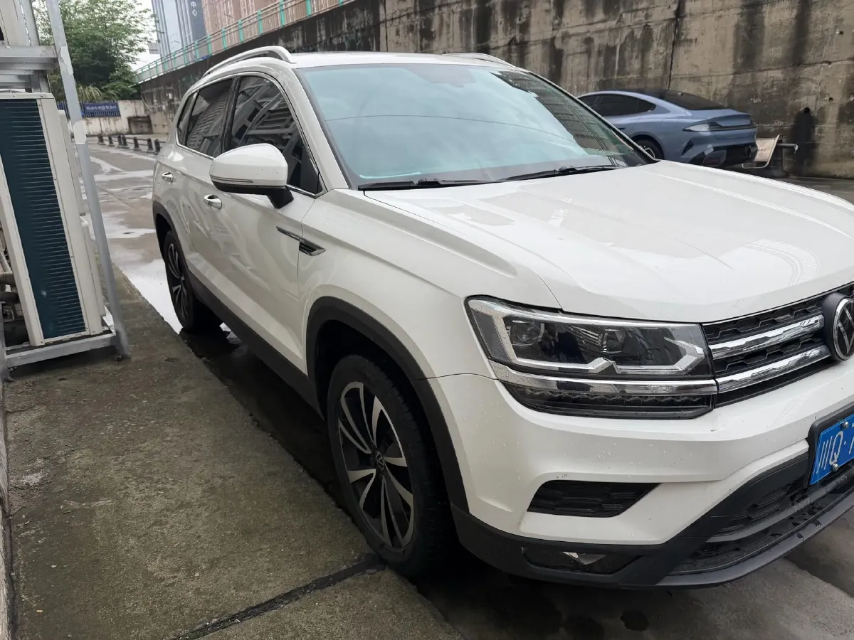 2021 Volkswagen Tharu 1.4T 150HP L4 7DCT,autocango,china used car exporter,china ev exporter,chinese used car exporter,chinese used ev exporter